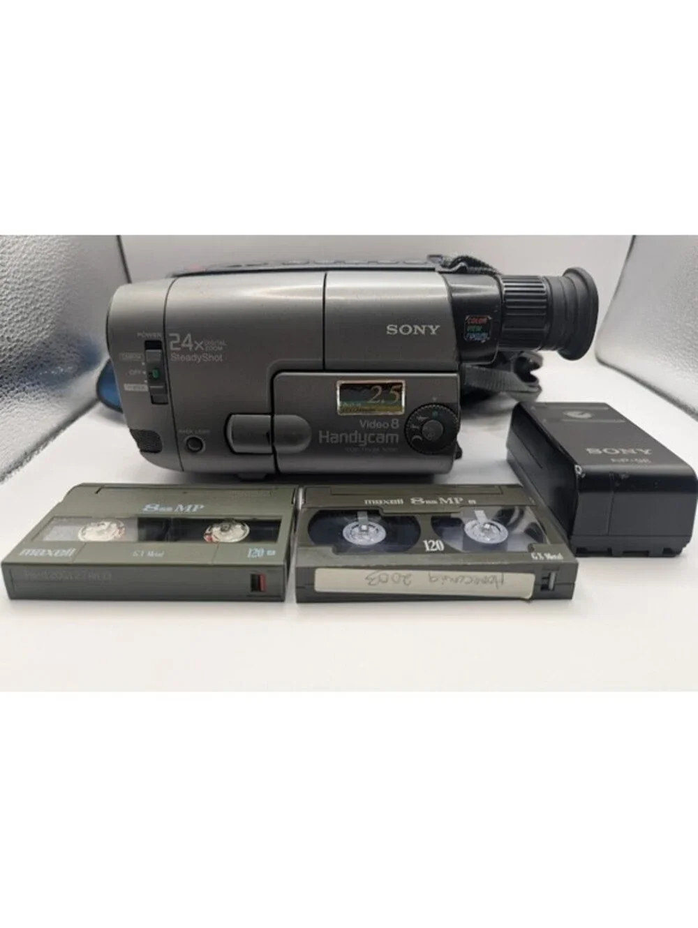 Sony Handycam CCD-TRV29 Video 8 Camcorder Player Recorder TESTED Works w/ AC